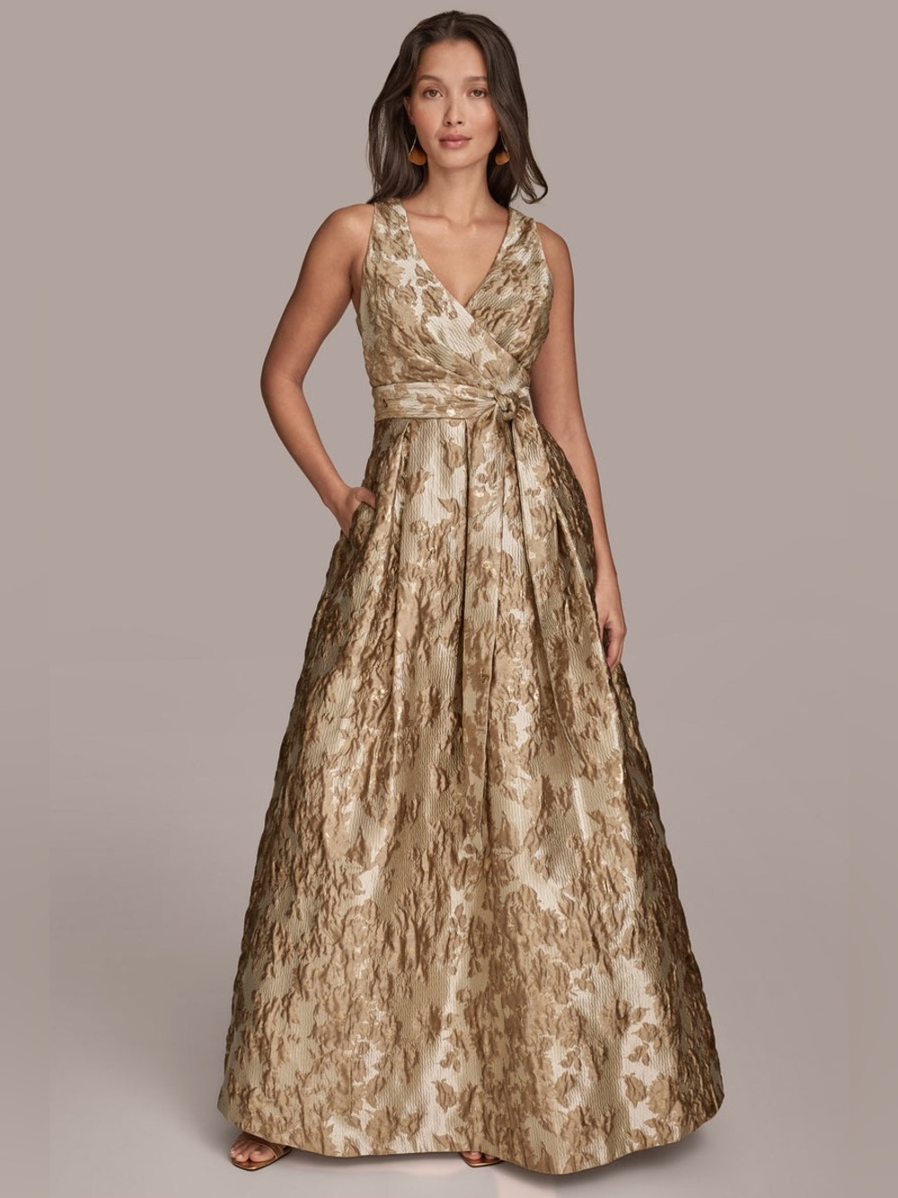NEW Donna Karan New York Metallic Brocade Sleeveless Wrap Ball Gown Size 8 - Picture 9 of 17